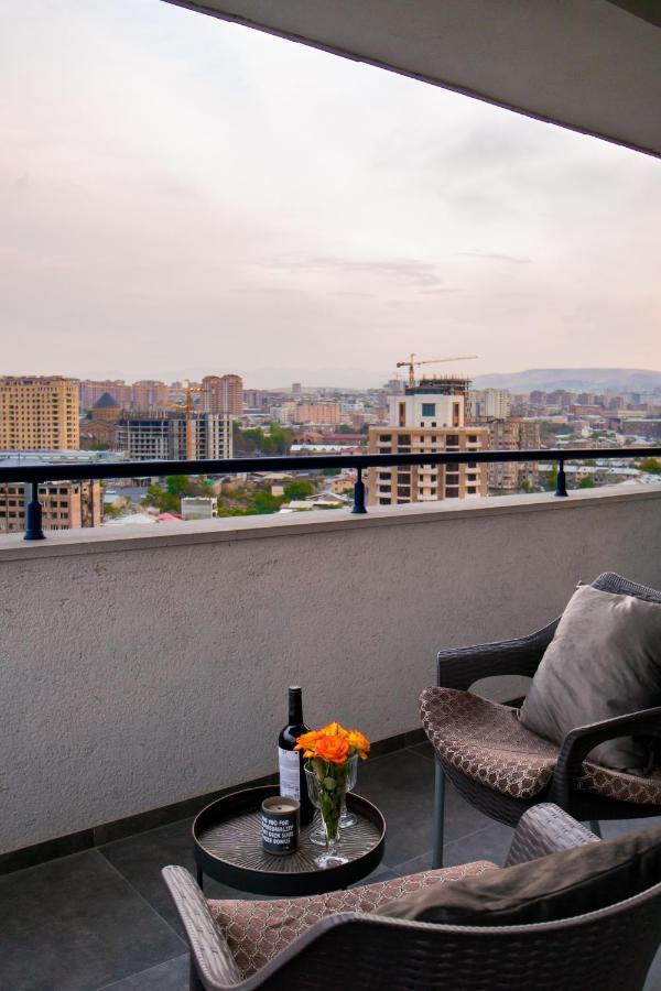 Hotelise L Bird Eye Apartment Jerevan Eksteriør bilde